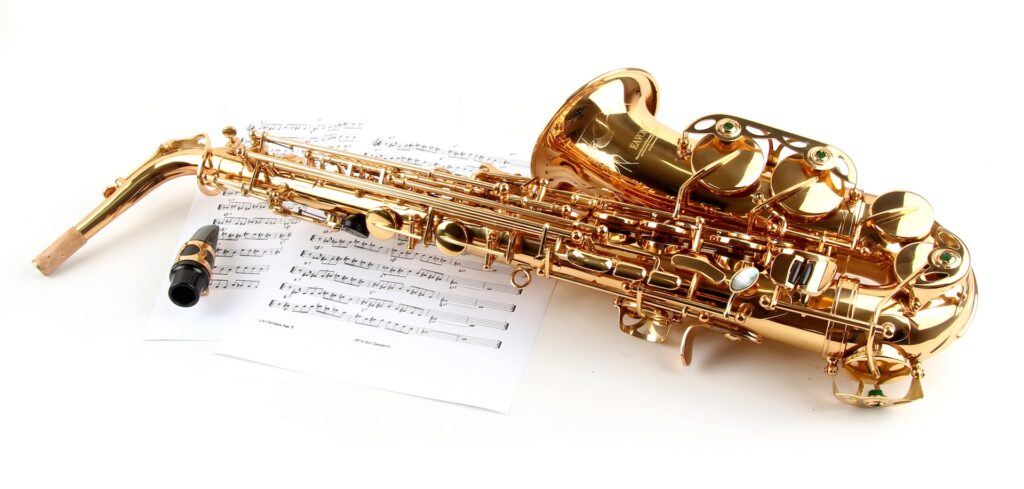 Wie finde ich einen Saxophonlehrer in in der Nähe?
